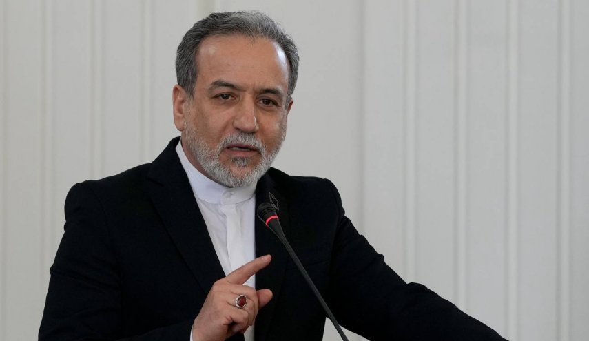 عراقچی: مردم ژاپن باید دولتشان را در قبال جنایات آمریکا پاسخگو کنند
