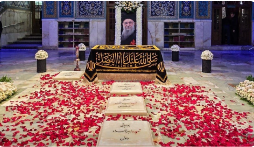 ۲۶ شاعر عراقی امشب در حرم امام رضا (ع) شعر می‌خوانند