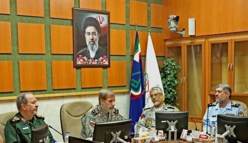 قائد الجيش الإيراني: سنثبت الانتصار بالقوة ونرد على العدو بأضعافه
