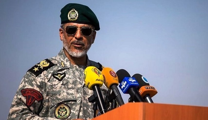 دریادار سیاری:رمز ایستادگی در برابر دشمن، اراده و مقاومت است