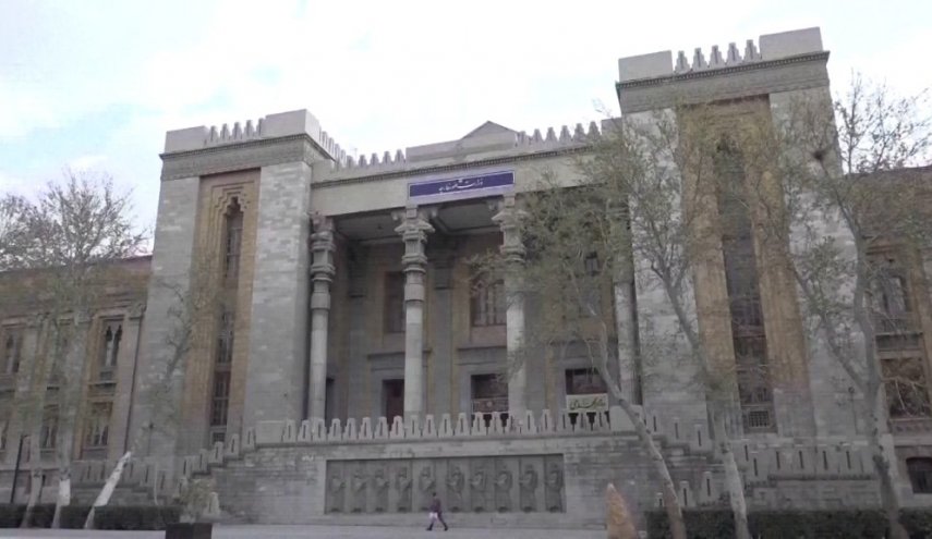 إيران تدين العدوان الأمريكي على السفن التجارية في الخليج الفارسي وبحر عمان
