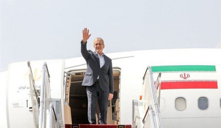 الرئيس الايراني يغادر نيودلهي عائدا إلى طهران