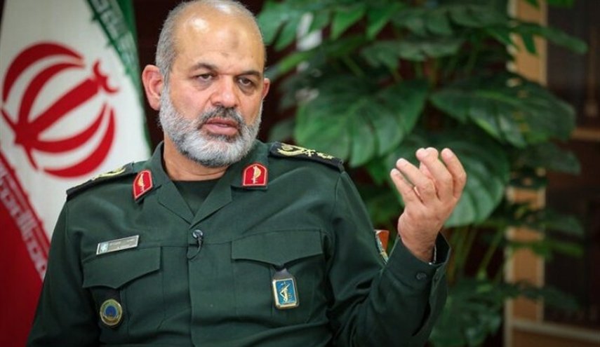 اللواء وحيدي: حسابات الأعداء لفصل الشعب الايراني عن الحكومة وقيمها قد فشلت