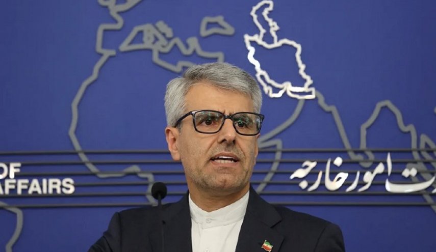 سخنگوی وزارت خارجه خطاب به صدر اعظم آلمان: نمی‌توانید حامی جنگ و قهرمان صلح باشید
