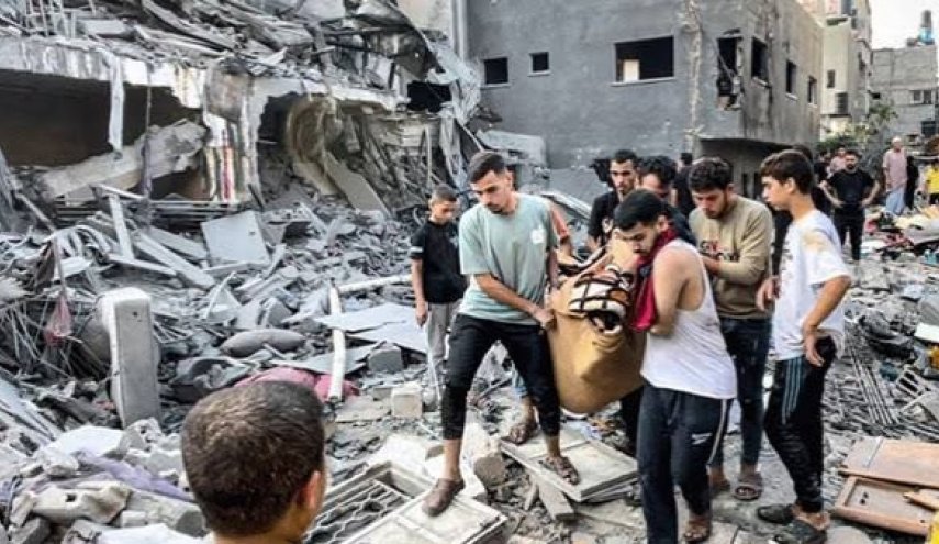 انتشال جثامين 16 شهيدا في غزة وسط ظروف صعبة