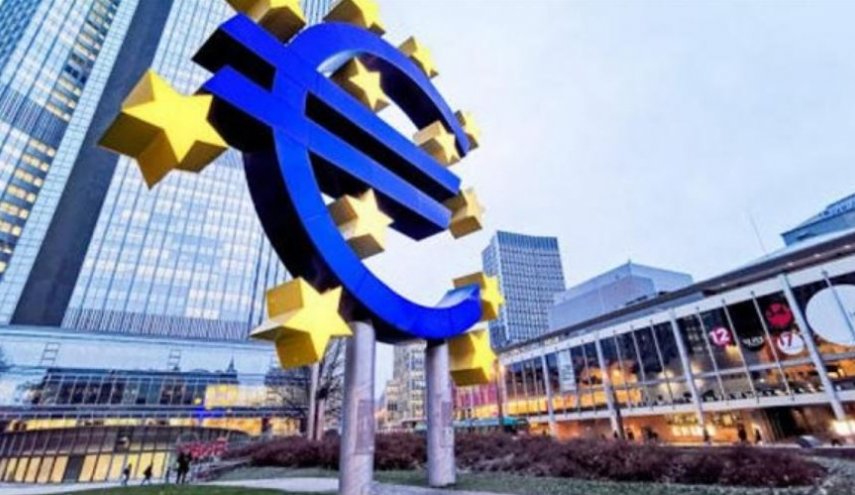 أسعار النفط ترفع توقعات التضخم في منطقة اليورو إلى 3 بالمئة