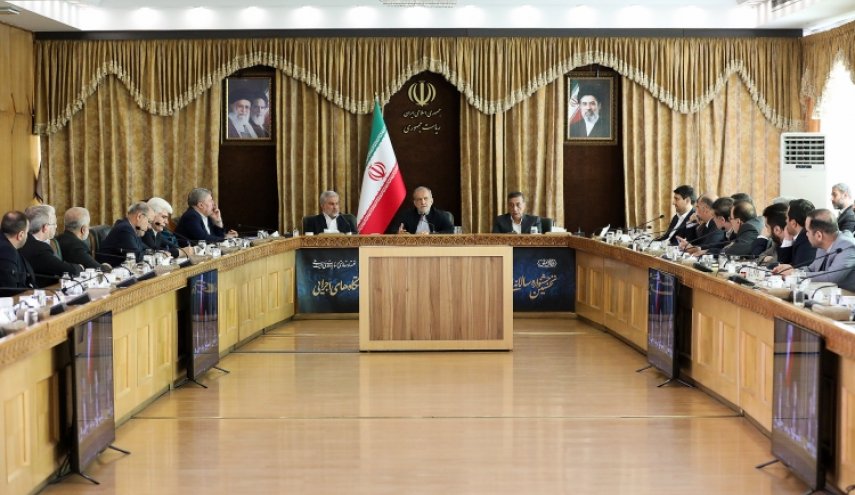 پزشکیان: حفظ احترام مردم در مراجعه به دستگاه‌های اجرایی الزامی است