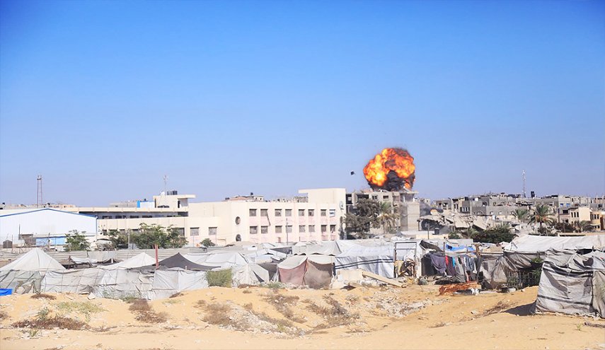قوات الاحتلال تواصل خروقاتها لغزة وتصيب 5 مواطنين فلسطينيين