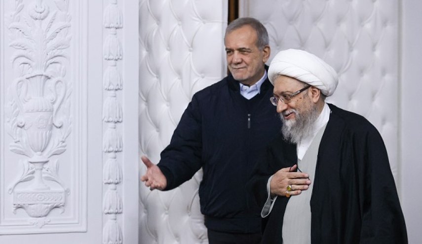  تحسین مواضع انقلابی رئیس‌جمهور در سازمان ملل توسط رئیس مجمع تشخیص