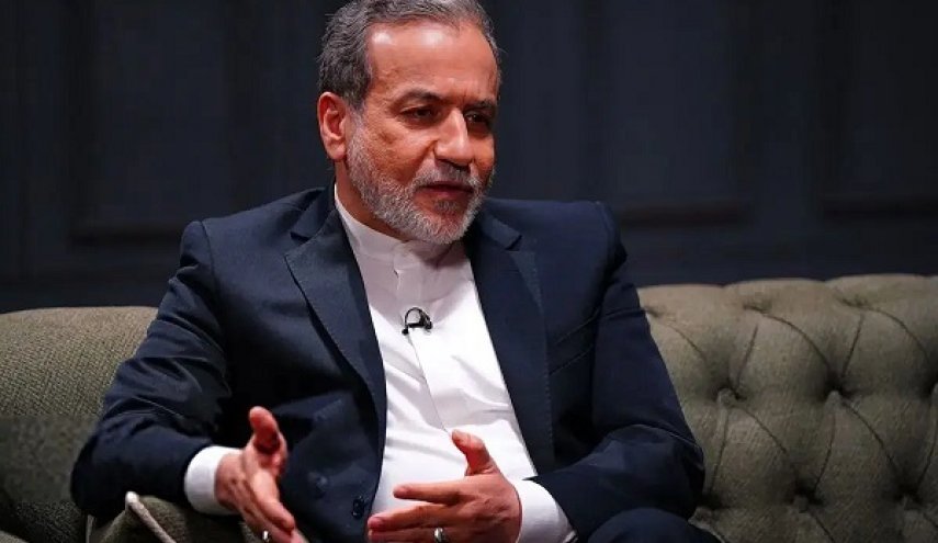عراقچی: اختلال در تنگه هرمز محصول اقدامات آمریکا و اسرائیل است