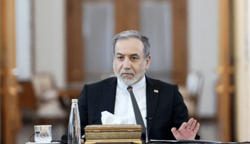 عراقچی: از شروط خود کوتاه نخواهیم آمد