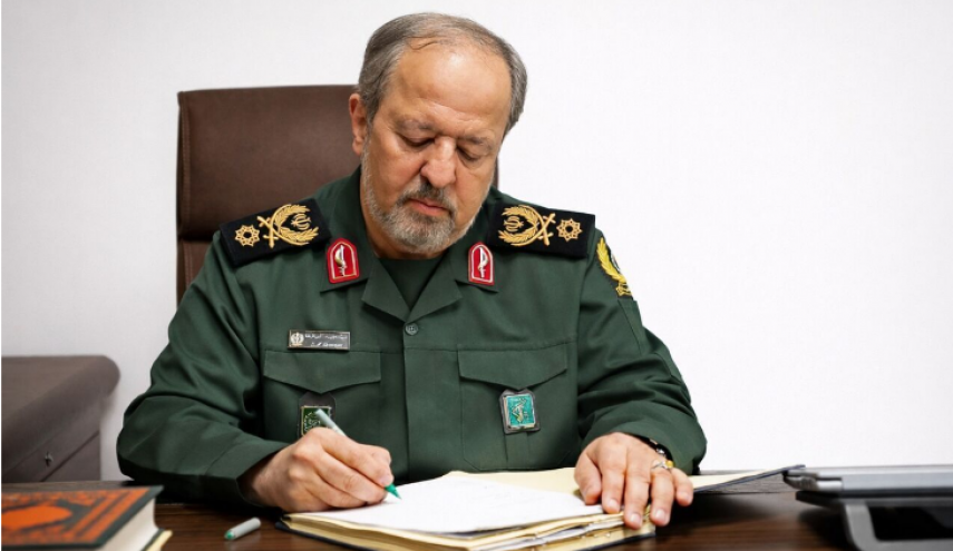 العميد إبن الرضا مخاطبا الاميركان: لا تخفوا التخبط بالبيت الابيض عبر المسرحيات الوهمية