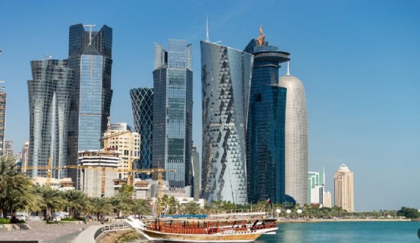 مسؤولة قطرية تُعلن هروب المستثمرين الأمريكيين