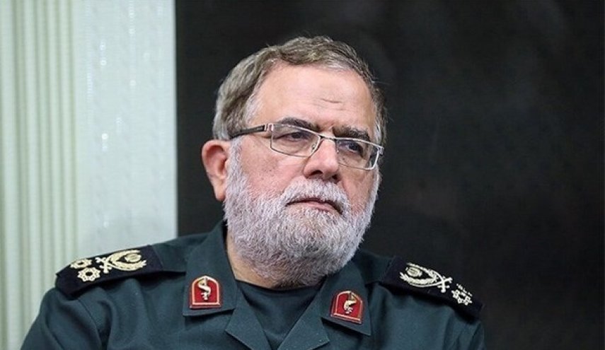 سرلشکر ایزدی: نیروهای مسلح «غافلگیری‌های فناورانه» برای دشمنان دارند