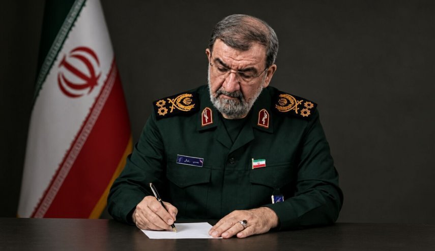 سرلشکر رضایی: خطای بعدی دشمن جبهه‌های تازه را در پی خواهد داشت
