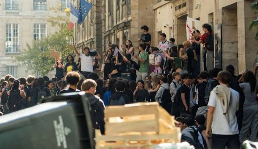 أكثر من 5 آلاف موقوف منذ بدء احتجاجات طلاب المدارس في فرنسا