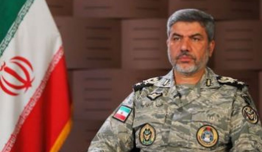 امیر اکرمی‌نیا: ذخیره بزرگی از تجهیزات جدید در اختیار ارتش است