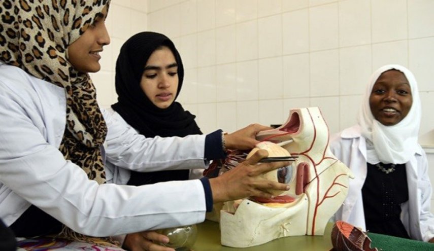 من مختلف الدول إلى الجامعات الإيرانية.. إقبال متواصل رغم الحرب