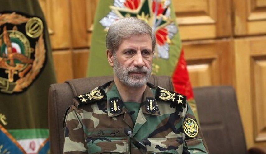 امیر حاتمی: اگر حقوق ما رعایت نشود محدودیت در تنگه هرمز ادامه می‌یابد