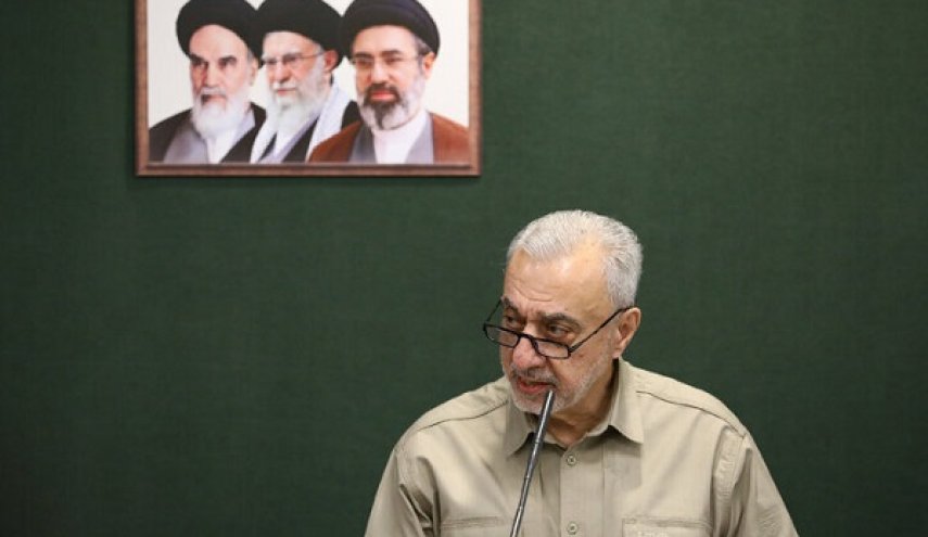 وزیر دفاع: به تولید موشک و پهپاد شتاب می‌دهیم 