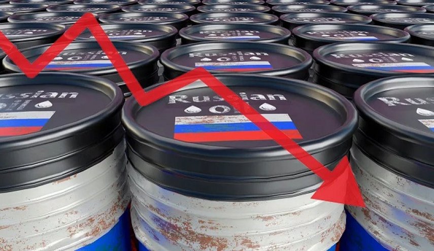 کاهش قیمت جهانی نفت در پی احتمال افزایش صادرات سوخت روسیه