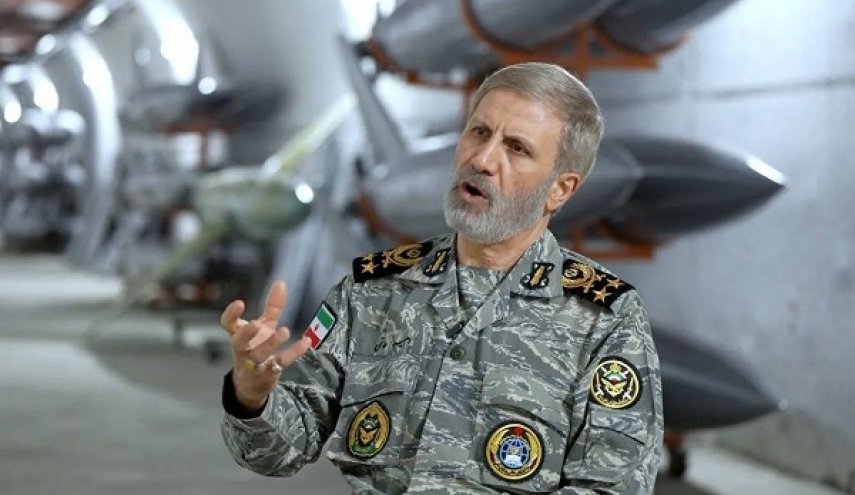 سرلشکر حاتمی از آمادگی کامل در حوزه پهپادها خبر داد