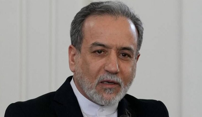 عراقچی: امنیت منطقه باید بدون مداخله قدرت‌های فرامنطقه‌ای تأمین شود