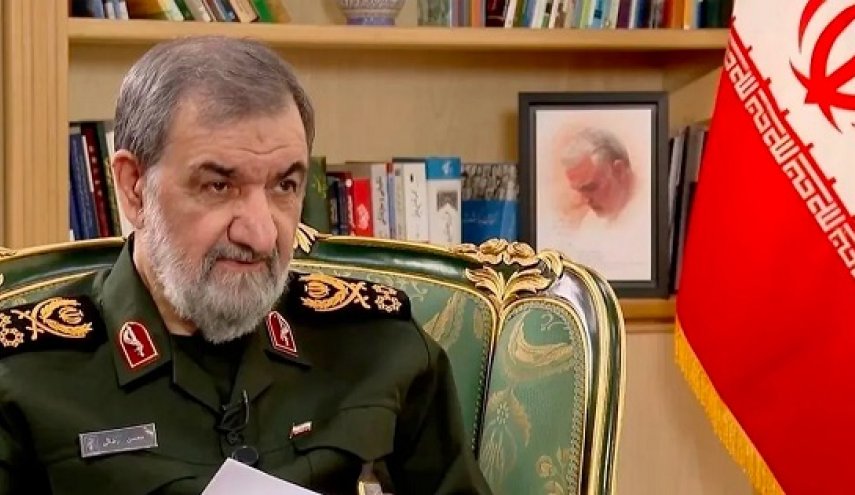 اشراف کامل رهبر معظم انقلاب بر مسائل، عامل سرافرازی ایران است
