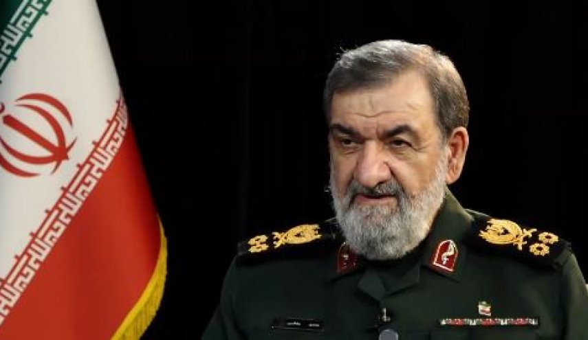 سرلشکر رضایی: به نامه ونس پاسخی ندادم/ تصمیمی درباره تغییر راهبرد هسته‌ای گرفته نشده است