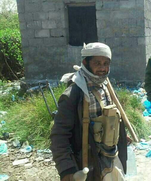 بالصور: الجيش اليمني يقنص قيادي بالقاعدة في تعز 