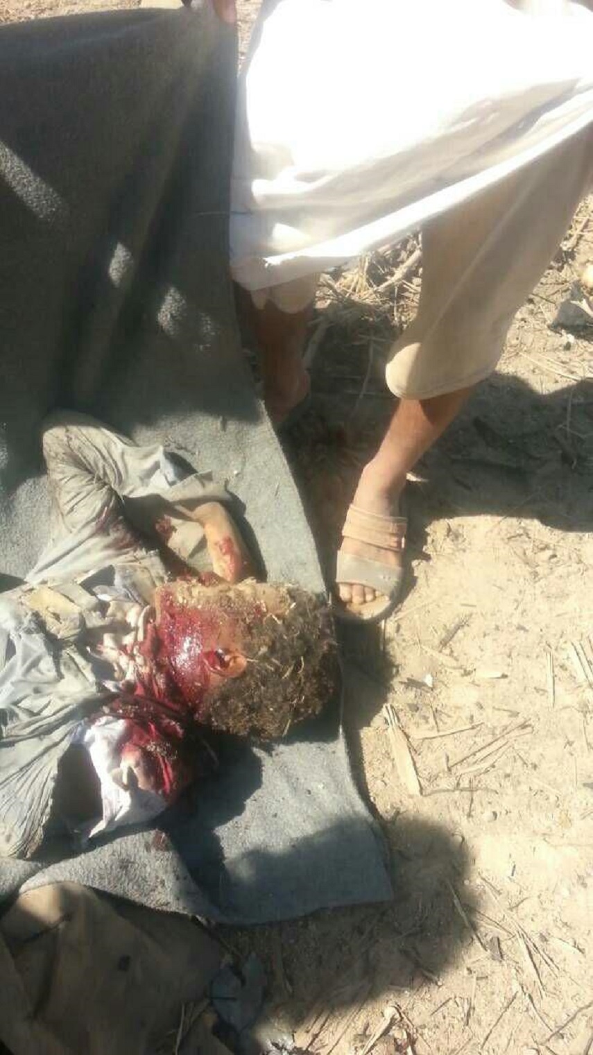 بالصور...استشهاد امرأتين وطفلين في غارة للعدوان على منزل بصرواح