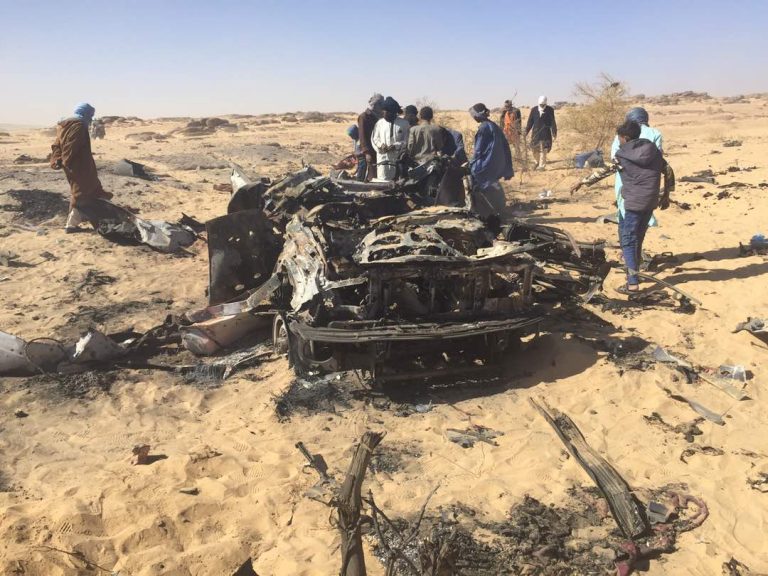 إستهداف سيارة تابعة لجماعة نصرة الإسلام و المسلمين في مالي