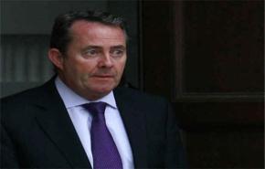وزير الدفاع البريطاني يستقيل من منصبه