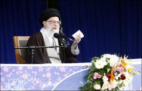 قائد الثورة: ايران لن تتراجع قيد أنملة أمام الأعداء