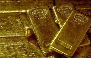 الذهب يتراجع بعد اتفاق أوروبي لاحتواء أزمة الديون