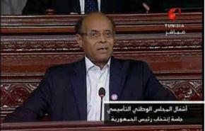 الرئيس التونسي يتعهد بتحقيق اهداف الثورة
