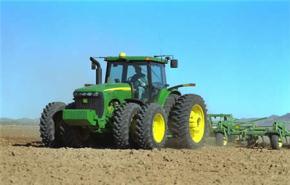 ارتفاع حجم صادرات الجرارات الزراعية الايرانية