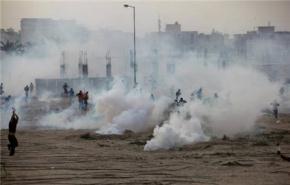 هيومن رايتس تطالب التحقيق باستخدام مسيلات الدموع بالبحرين