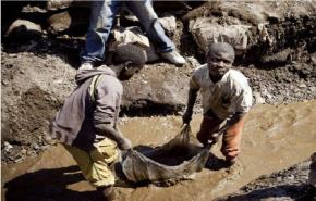 أكثر من 60 قتيلاً بانهيار منجم في الكونغو