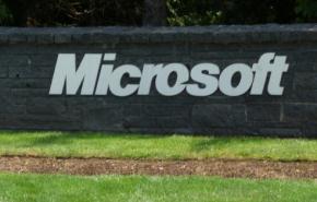 مايكروسوفت تعتزم إصدار “ويندوز بلو” منتصف 2013