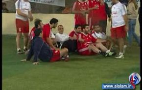 مباراة كرة قدم في لبنان تجمع من فرقتهم السياسة