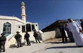المستوطنون يدنسون مسجدًا في بيت لحم