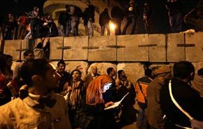 اشتباكات بين قوات الأمن والمعتصمين وسط القاهرة