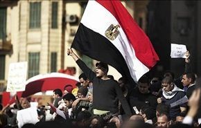 المصريون يحيون اليوم الذكرى الثانية للثورة