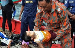 فقدان العشرات اثر غرق عبارة في بنغلادش