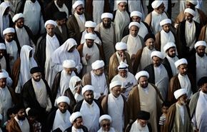 علماء البحرين يدعو الشعب إلى مواصلة الاحتجاجات