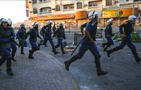 استشهاد امرأة بحرينية والامن يواصل قمع المتظاهرين