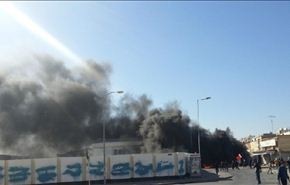 مطار البحرين يغلق بعض مدارجه والقطرية تلغي رحلاتها