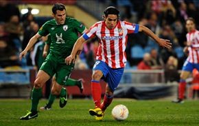 حامل اللقب أتلتيكو مدريد يسقط على أرضه