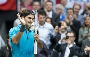 فيدرر بسلاسة إلى رُبع نهائي روتردام